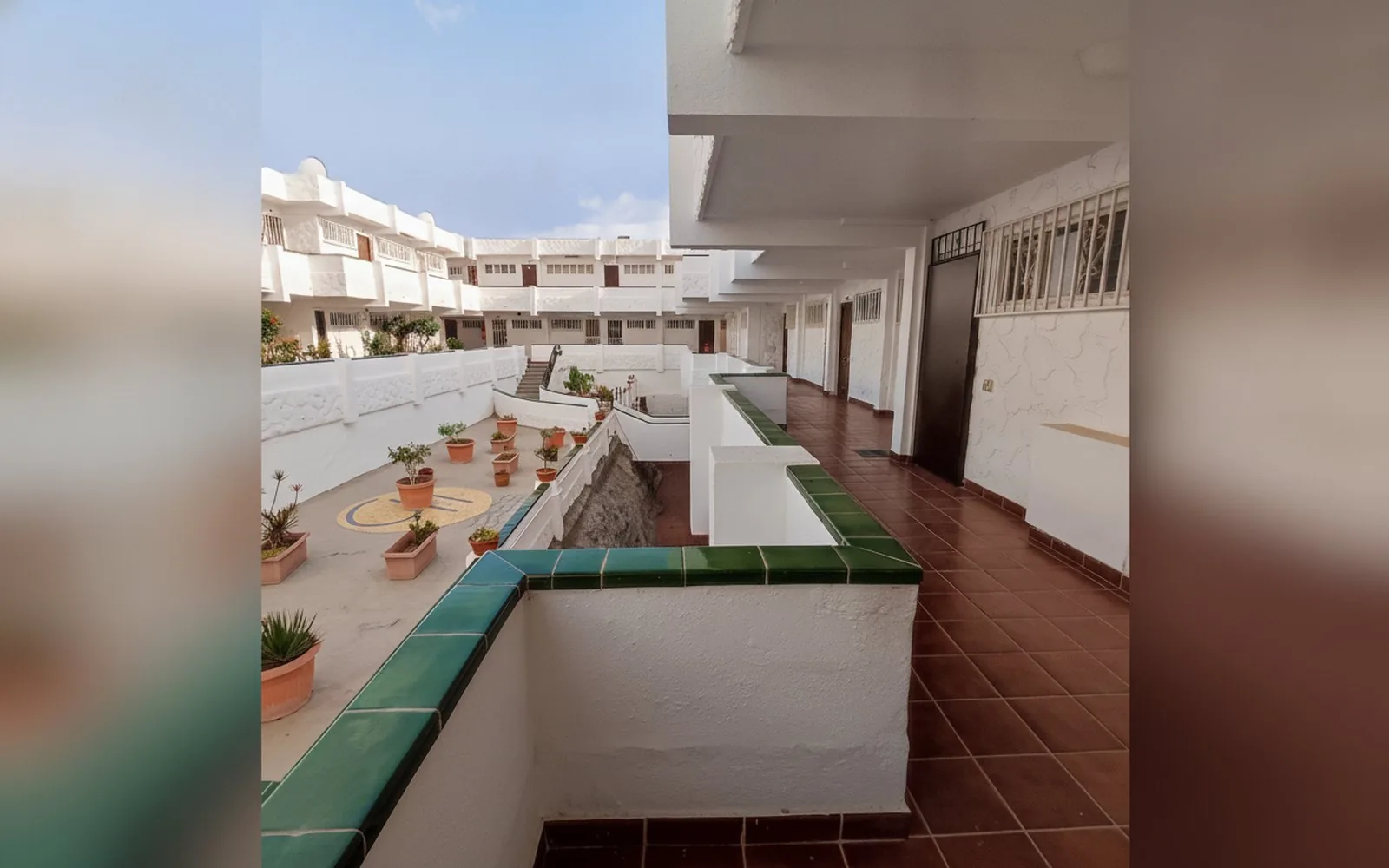 Bluemarine Tenerife, 